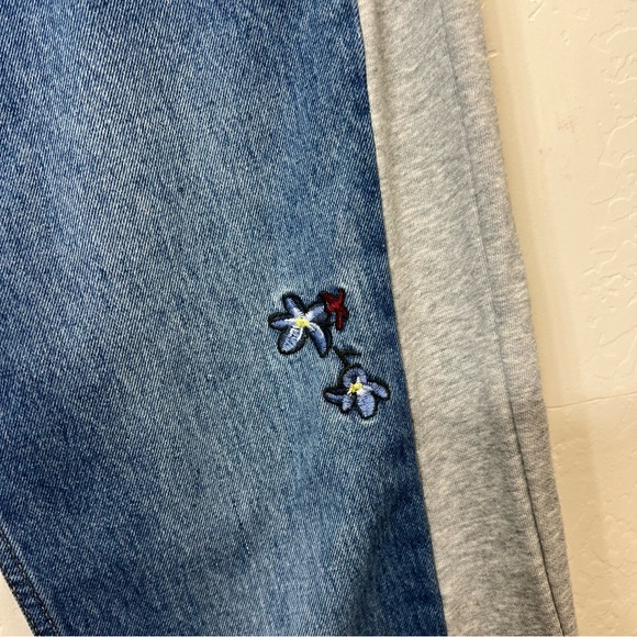 Desigual Embroidered Jogger Jeans Sweatpants Flowers LOVE Size L - Picture 12 of 16